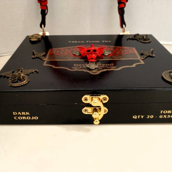 Original Suenos de Saundra Upcycled, Taken From the Devils Hand Cigar Box ,Purse - Picture 9 of 12